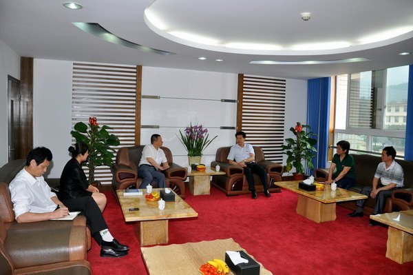 梅园董事长_梅园新村