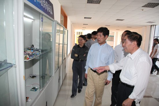 Ժ�쵼�ۿ���ҵ�����Ʒչ