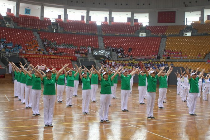 ��������ѧԺ�ֻ��׶�����ϵͳ��ְ���˶���㲥��ٱ����ڶ�����̫��ȭ�����������ĺóɼ�