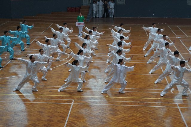 ��������ѧԺ�ֻ��׶�����ϵͳ��ְ���˶���㲥��ٱ����ڶ�����̫��ȭ�����������ĺóɼ�