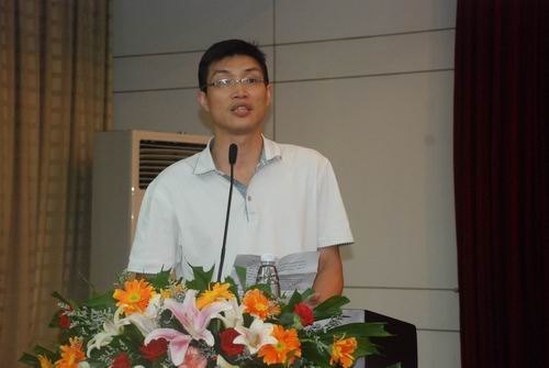 �Դ���ï����2012��Ȼ��㵳������ʾ����ĿΪ�������ķ�ѧԺ��ίȫ���ƽ������Ŀ