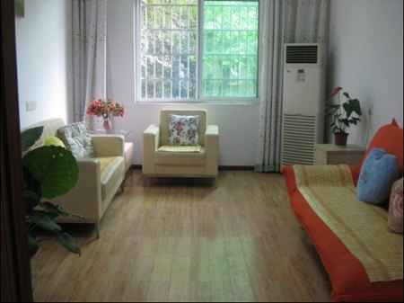 ����У��������ѯ��ͨ��ʡ��У��׼���ϸ�������ѯ������