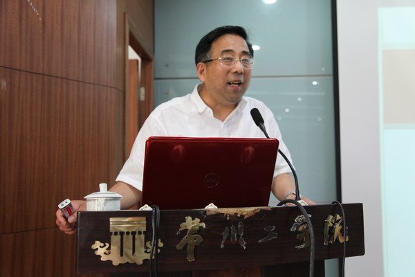 �����С�ͨ�Ų�ҵ��̳���ڳ��ݹ�ѧԺ����