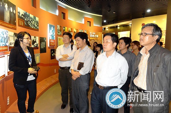 纪委监察审计党支部与外国语学院学生第二党支部结对共建