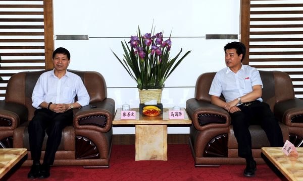 ����ѧԺ����У�ѻ�ط�ĸУ