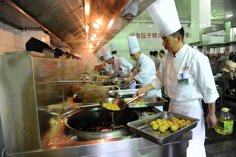 �й��׽�������⿼��ܾ����ߵڶ�������רί��߷���̳�ڱ���ѧԺ��Ļ