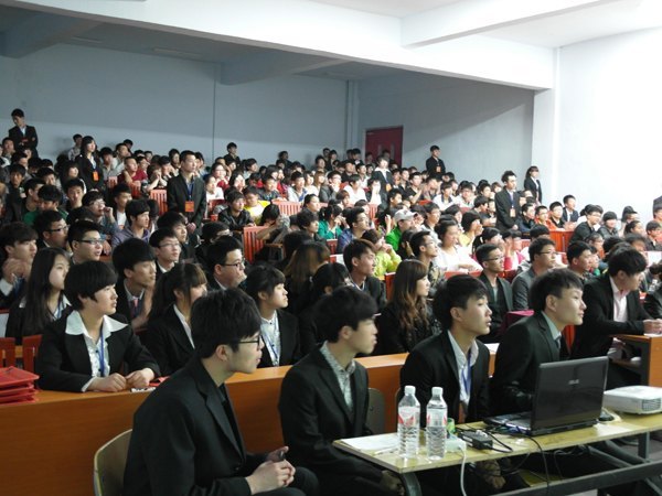 长春建筑学院举行第三届党团校史知识竞赛