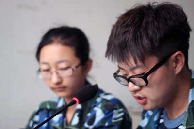 军训:“绿色之声”广播营造快乐军训环境