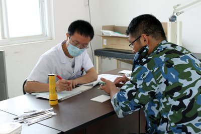 ��ѵ:[���]������ʹ�����ػ���ɫ��Ӫ