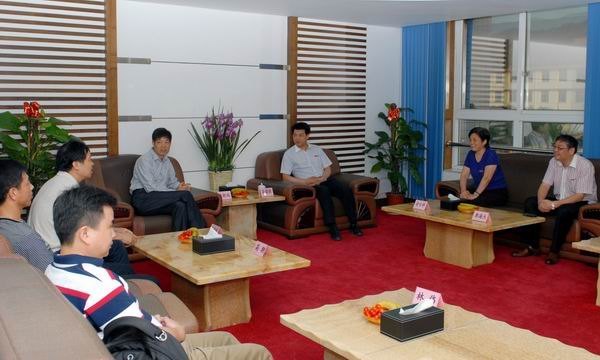 ʡ��Уʳ�ü����ݰ������ѧԺ���