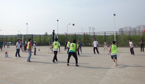 �����ʱ���������Բ������