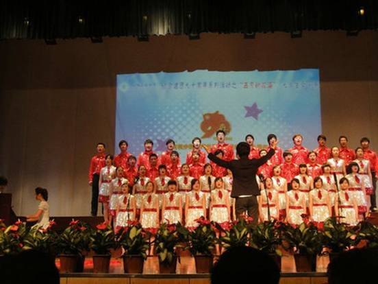 (图文)安徽工业大学工商学院合唱团在安工大大学生合唱比赛中喜获佳绩