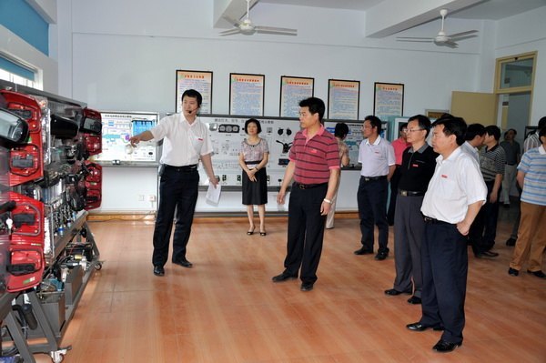 У�쵼�������Ժϵʵ����