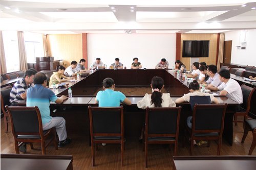 学校召开2012届毕业生就业工作会议