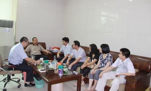 ���ӿ�ѧϵ�쵼���ӵ���Դ�ط�У��