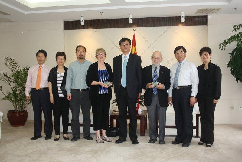 校党委副书记殷耀会见美国德克萨斯农工大学副校长一行