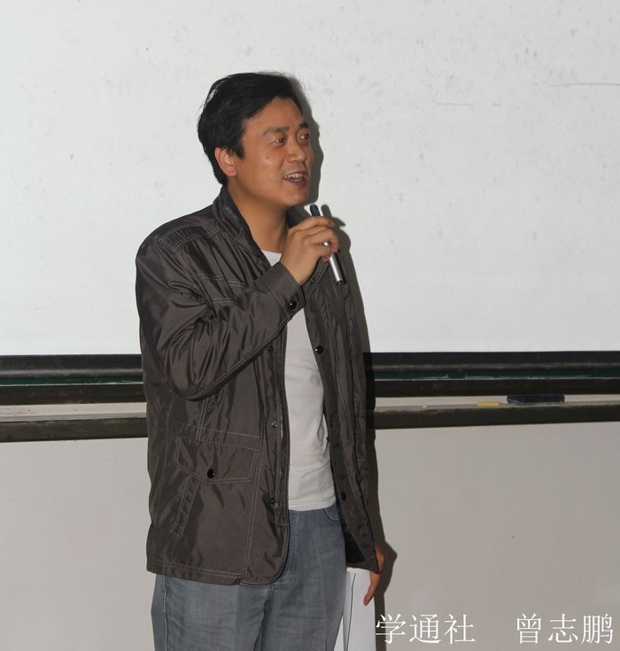 悟过去 爱现在 望未来第四届“5•25”大学生心理健康周活动隆重开幕