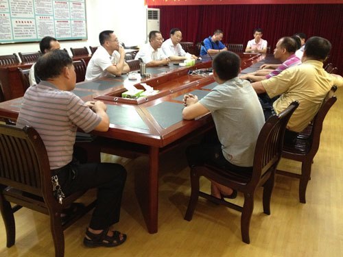 机电学院赴信宜市企业进行科技合作洽谈