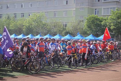 �׽첳��ȫ����У���г��������ڲ�����ѧ����