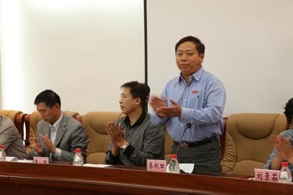 ����ʦ����ѧУ�ѻ������ֻ�����������ڲ�����ѧ�ٿ�