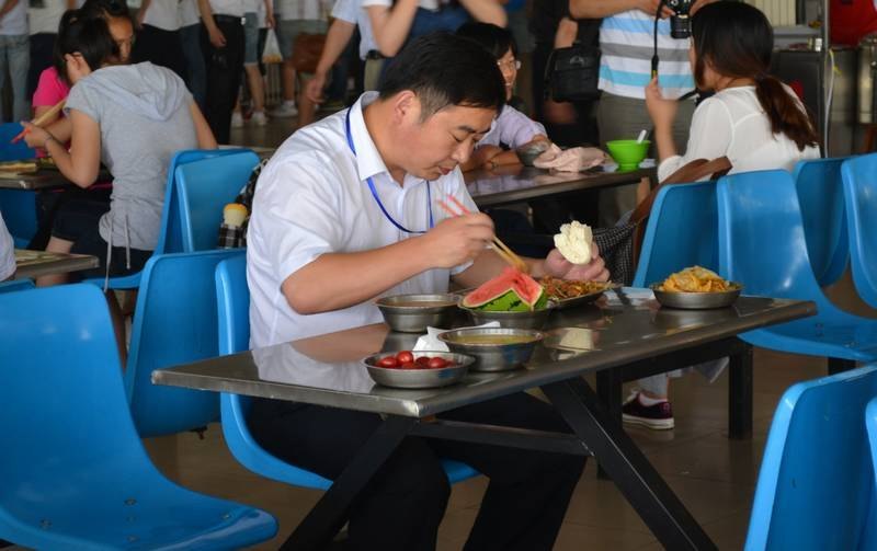 ����ר������̨��ѧ�ľ�ѧԺͬѧ�������