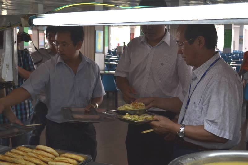 ����ר������̨��ѧ�ľ�ѧԺͬѧ�������