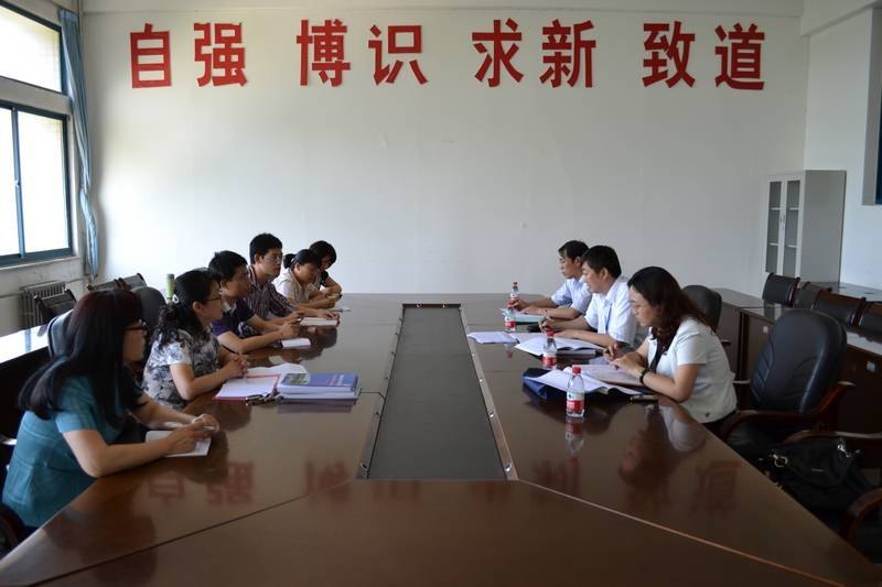 ����ר�ҷ�̸����˳������