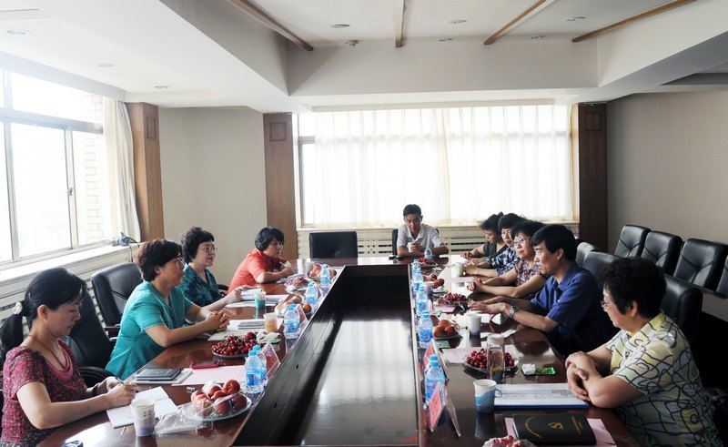 山东女子学院考察团来校参观考察