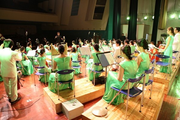 ������˵������� �컪�����ִ����֡����컪�����š��ļ��紺�����ֻ�ɹ��ٰ�