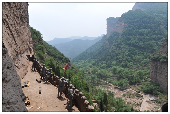 ���������Ƭ������ѧԺ��֯��֧��ǡ�֧����Ǹ���ɫ���زι�ѧϰ