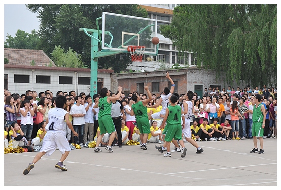 ����ѧԺ���������˶�����Ļ��ѧѧԺ�������