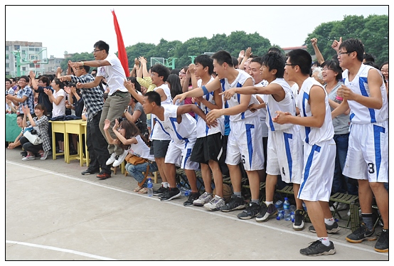 ����ѧԺ���������˶�����Ļ��ѧѧԺ�������