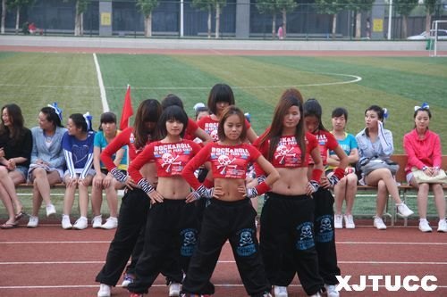 �趯�ഺ ����ͬ�С���������ͨ��ѧ����ѧԺ���еڰ˽콡���١������١������赸��ѧ����