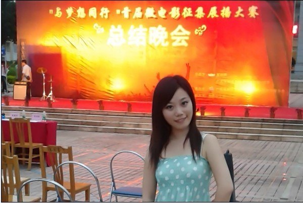 ϲѶ����ѧϵѧ��̷�����ٻ�������ͬ�С��׽�΢��Ӱ����չ���������Ƚ�������������