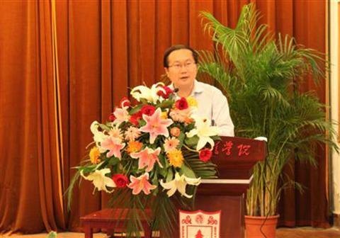 ���ڷ��������ٿ���ҵ���ƽ�8S�淶��������Ա���