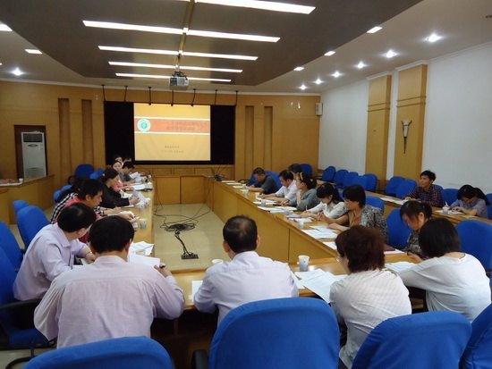 ����ҽ�ƴ�ѧ�ٿ�2013�굼ʦ��ѡ���о�����������������