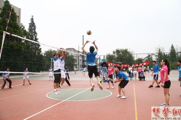 У����������Ļ&nbsp;��ýѧԺ�����ھ�