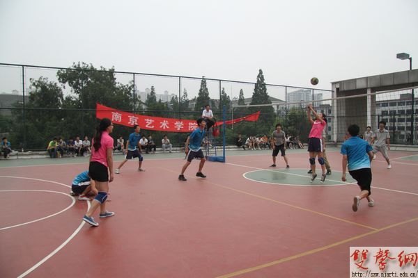 У����������Ļ&nbsp;��ýѧԺ�����ھ�