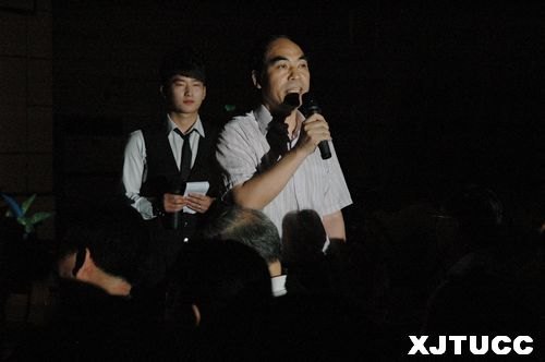 ����˻�����·�ڡ���2012���ҵ�����ͻᡱԲ����Ļ