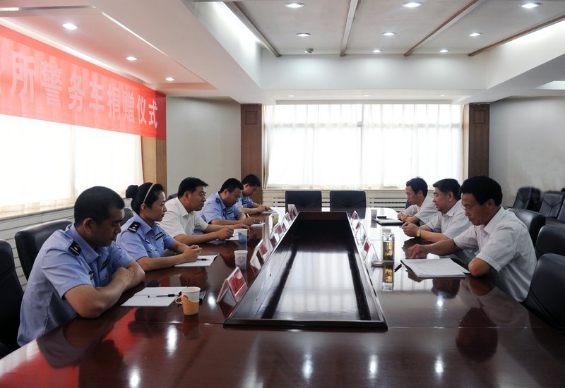 彭李办事处彭李派出所向滨州学院捐赠警务车仪式举行