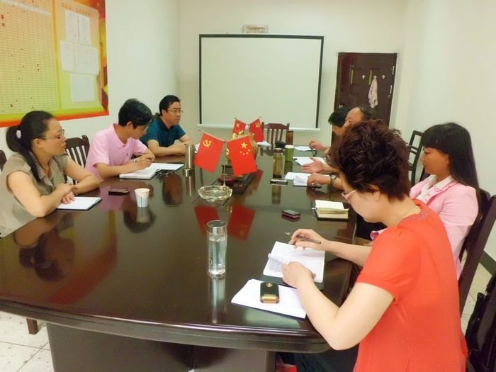 �﷼�ǡ������̵�����ѧԺ����ָ������