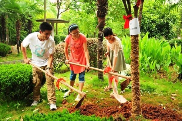 “2012,我们毕业了”