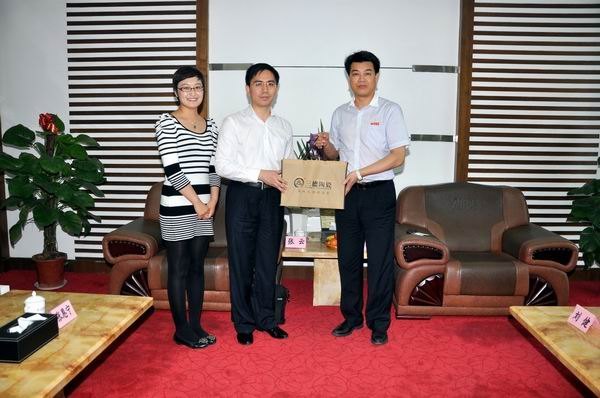 ���мӺϹ������޹�˾����