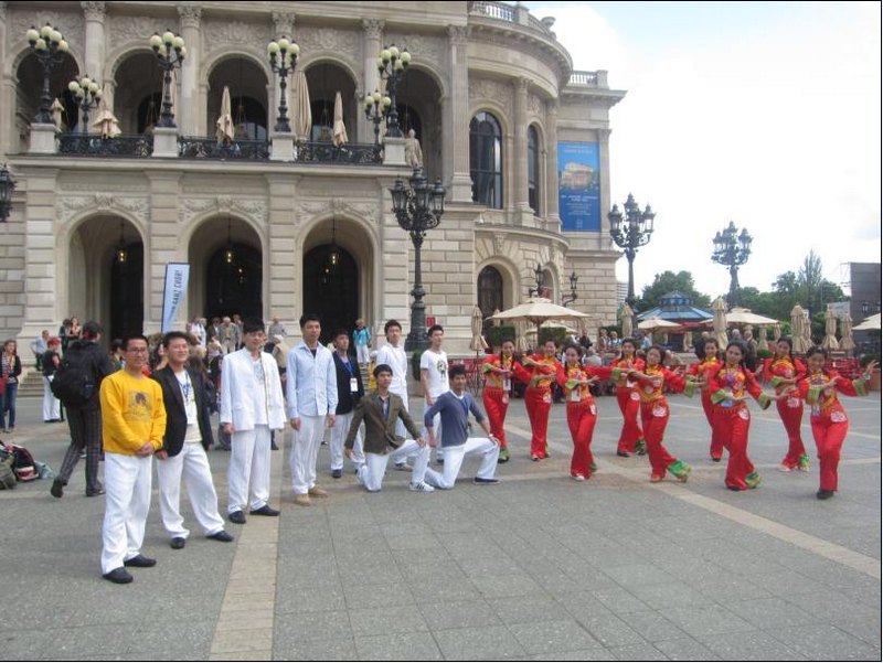 亮相德国国际合唱节 艺术系合唱团喜摘金奖