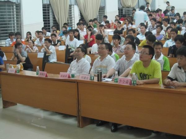 ���繤��ѧԺЯ����ѧԺ��ͬ�ٰ�2012��Ƿ����ҵ�������Э��ǩԼ��ʽ