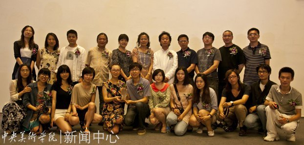 ���ѧԺ�����ء���Ϊͬѧ���չ��չ����12������ѧ����Ʒ