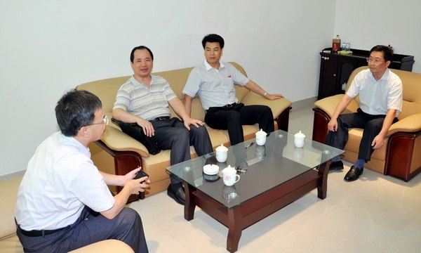 ����ѧԺ�ٰ��ѧ��չ�Իͳɾ�ѧ�������