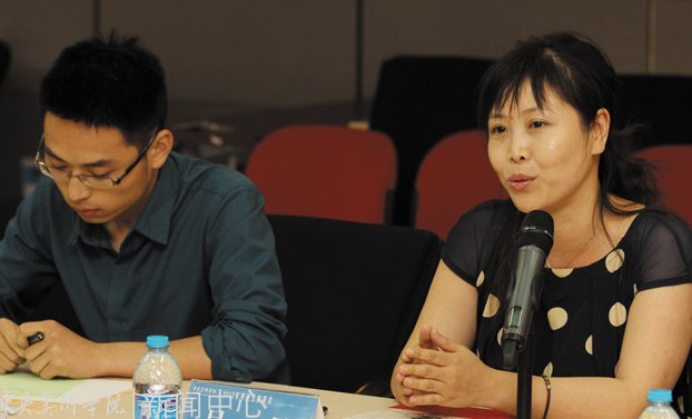 情寄母校 献言献策:2012届毕业生座谈会举行