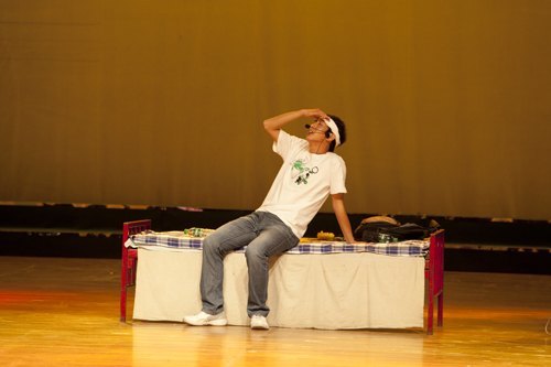 “里仁学院2011届毕业生晚会”在东大活举行