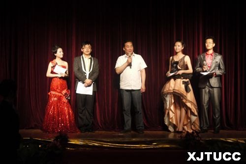 朝花夕拾,追忆似水流年 ——西安交大城市学院管理系2012届毕业生晚会圆满落幕